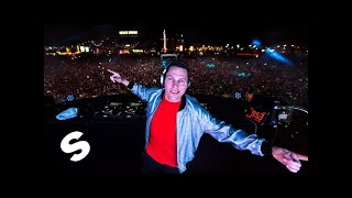 Rune RK  Calabria Firebeatz Remix Played by Tiësto Live  EDC 2014 [upl. by Aicemed555]