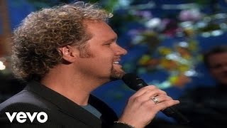 Bill amp Gloria Gaither  No More Night Live ft David Phelps [upl. by Netty]