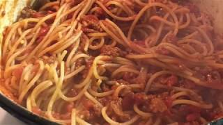 OLD SCHOOL SPAGHETTI WITH MEAT SAUCE [upl. by Razatlab529]