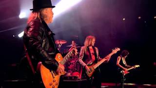 Aerosmith I Dont Want To Miss A Thing amp No More No More Live Rocks Donington 2014 [upl. by Selec]