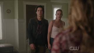 Jughead Finds Out About Betty’s Seizure  3x02  Riverdale [upl. by Lenzi]