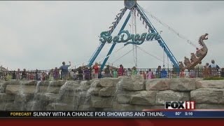 Bay Beach debuts new Sea Dragon ride [upl. by Changaris]