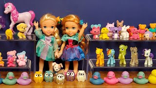 Birthday gifts shopping  Elsa amp Anna toddlers at the toy store  Barbie [upl. by Havelock280]