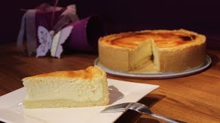 bester Käsekuchen  Sallys Classics  Sallys Welt [upl. by Reivax69]