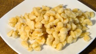 Spätzle  Knöpfli selbst gemacht  Rezept Video  Anleitung [upl. by Ecnerwaled]