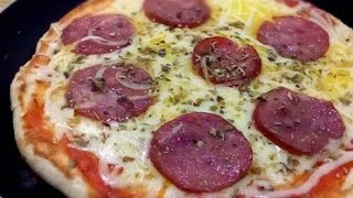 Pizza de Liquidificador na Frigideira Super Fácil [upl. by Jeroma713]