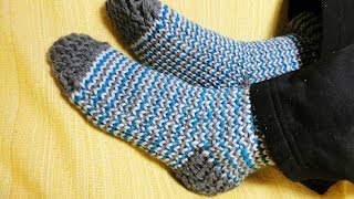 How to Loom Knit Socks DIY Tutorial Old Version [upl. by Adah]